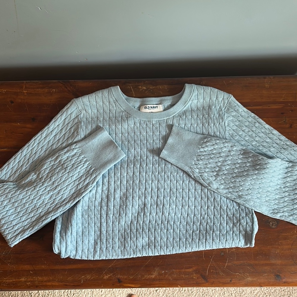 Old Navy Women's Light Blue Cable Knit Sweater